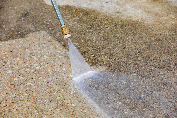 Best Pool Deck Cleaning  in Alexander, AR